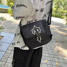 trapstar bag